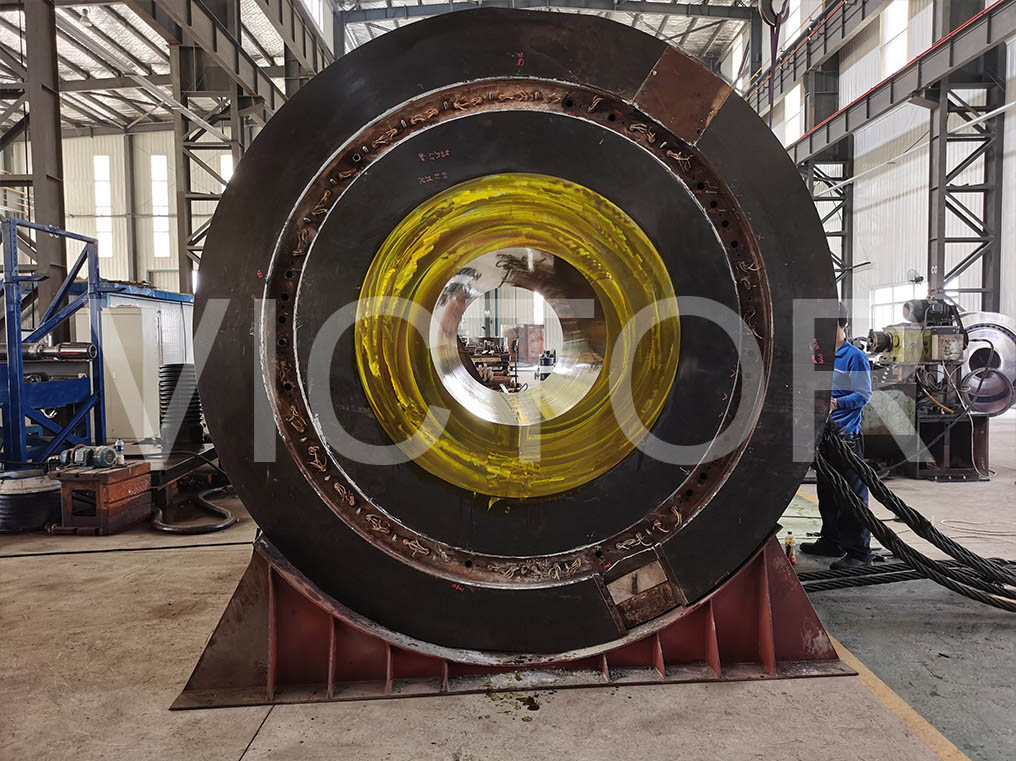 225MN挤压筒-内衬更换