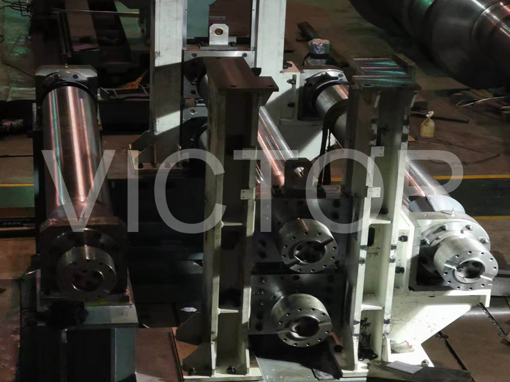 轧机设备-夹送辊装配